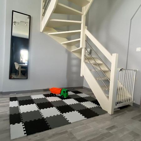 Next2Airport - Appartement House Of Lions Ransart Exteriér fotografie