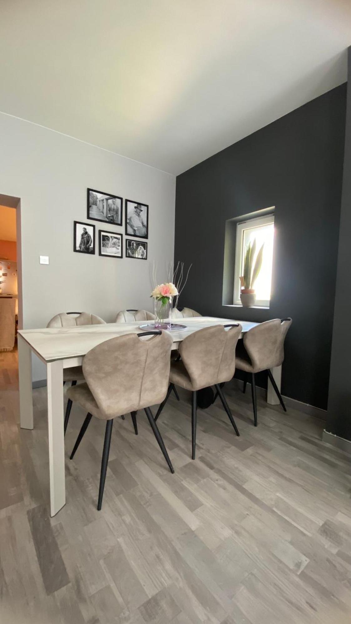 Next2Airport - Appartement House Of Lions Ransart Exteriér fotografie